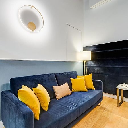 Glamour Studio - Spanish Steps Рим Экстерьер фото