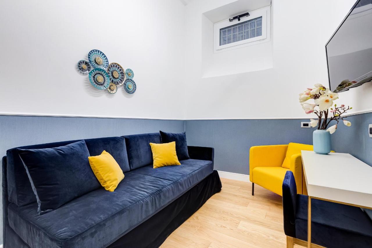 Glamour Studio - Spanish Steps Рим Экстерьер фото