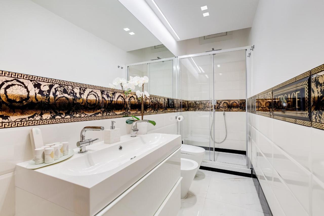 Glamour Studio - Spanish Steps Рим Экстерьер фото